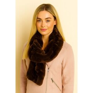 Keiki Co Luxury Faux Fur Neck Warmer • Soft Plush Scarf Wrap NWT